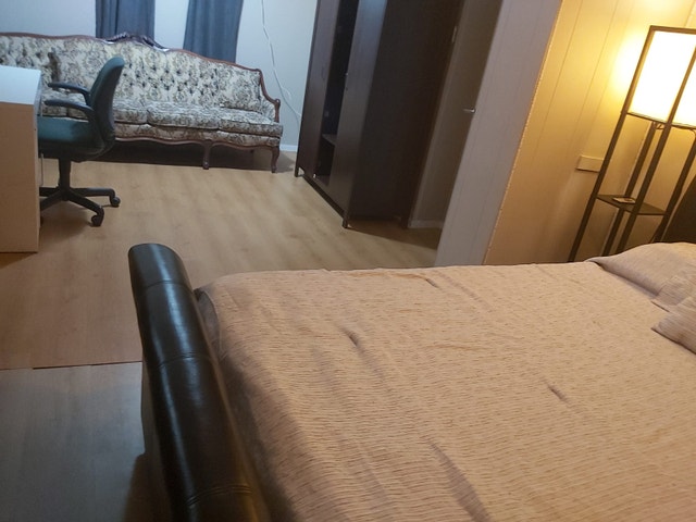 Private Room + Living Room for Rent – Pierrefonds/West Island — photo 2