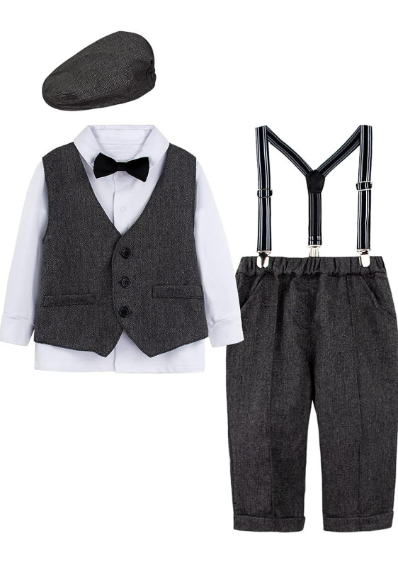 Boys Suit Size 2-3 in Clothing - 2T in Belleville - Image 2