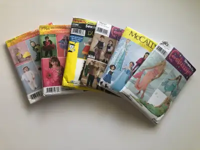 6 beautiful vintage kids costume sewing patterns! ✨ all uncut patterns in good condition