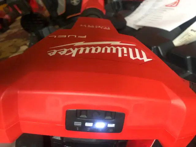 Milwaukee M18 1” Stand up Impact wrench ⛑️⛑️(BARE TOOL)⛑️⛑️ in Power Tools in Markham / York Region - Image 6