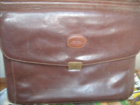 Handy brown leather briefcase +1000s more fine items on sale2554