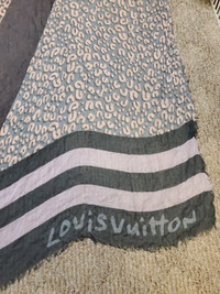 Louis Vuitton Scarf Shawl Wrap Stole Authentic Monogram Pink Bla