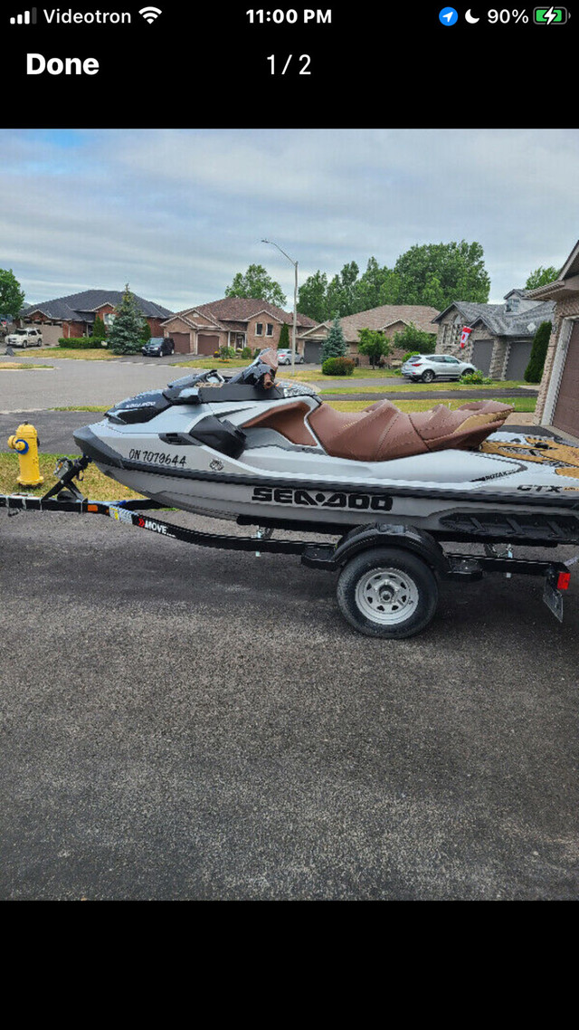 2019 Seadoo GTX Limited 300 (60hrs) & trailer in Water Sports in Gatineau - Image 4