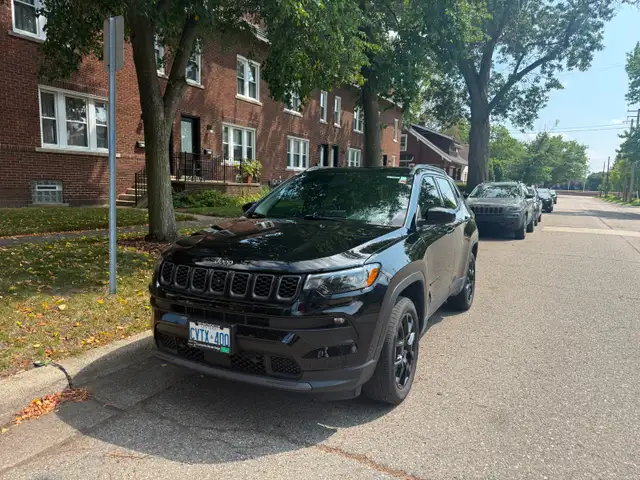 LEASE TAKEOVER — 2025 Jeep Compass Altitude 4x4 | $539.07/mo inc
