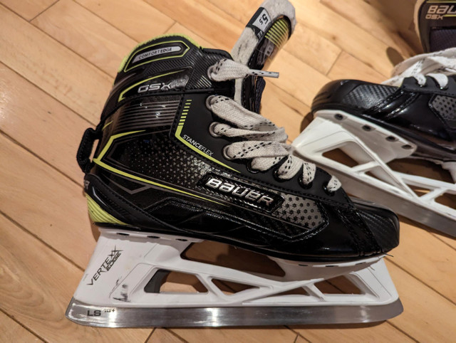 Bauer GSX Goalie Skates Size 5.5 EE - Excellent condition in Hockey in City of Halifax - Image 2