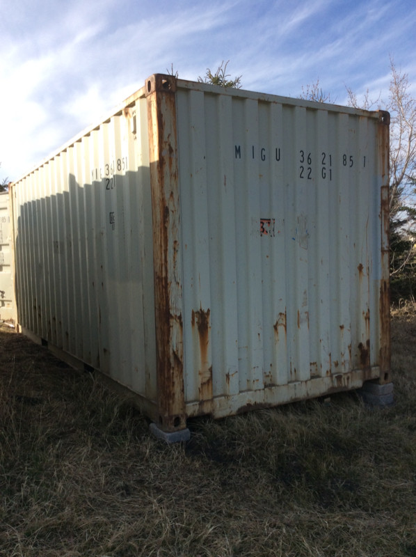 20 ft sea can container in Other in Strathcona County - Image 3