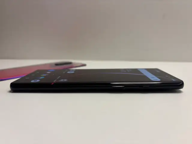 One plus 8 5G 128GB522607937287639042