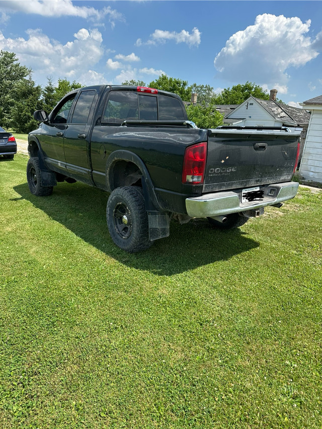 2003 Dodge Ram 2500 in Cars & Trucks in Grand Bend - Image 3