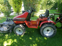 I'M LOOKING TO BUY A HONDA  RT5513, RT5518 LAWNMOWER 4X4 TRACTOR