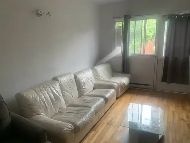 Room for rent in Room Rentals & Roommates in City of Montréal - Image 4