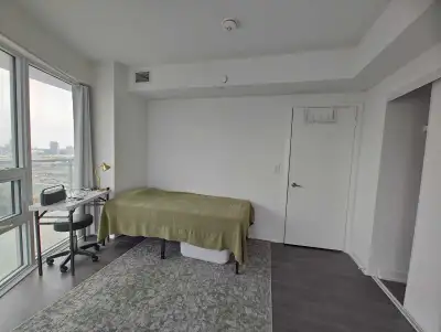 Room for Rent – Scarborough (Kennedy & Hwy 401)