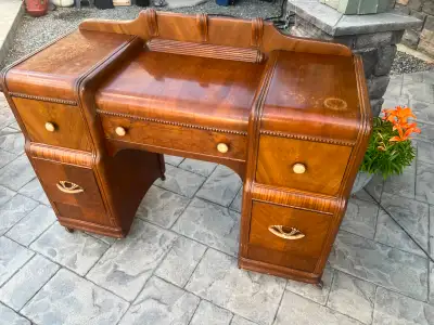 Vintage 5 Drawer Vanity, View more