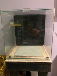 Cube plexiglass aquarium for  salt or fresh water