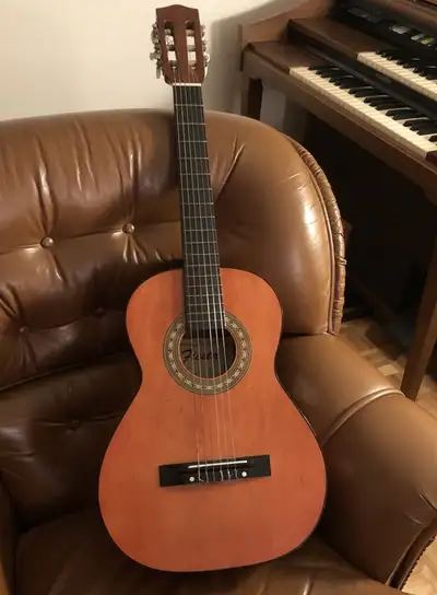 Guitare classique modèle Fiesta, taille 3/4, View more