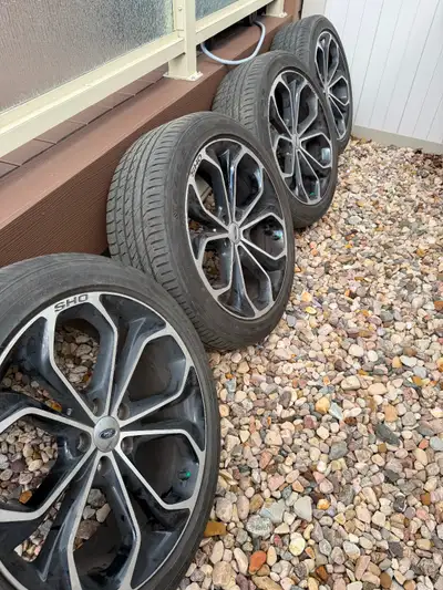 Ford five bolt Mags, tires mounted, balanced, TPMS Firestone F1 245/45ZR 20 lots of tread left, New...