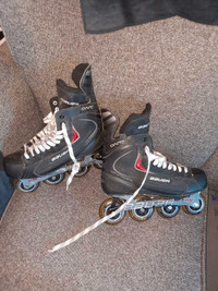 Selling like new Bauer vapor rollerblades