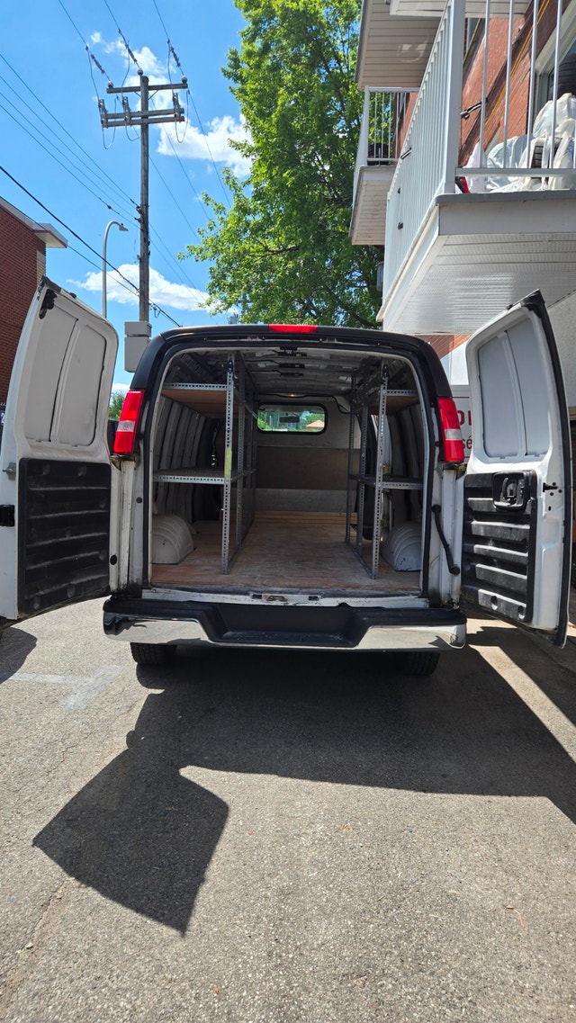 GMC SAVANA — photo 4