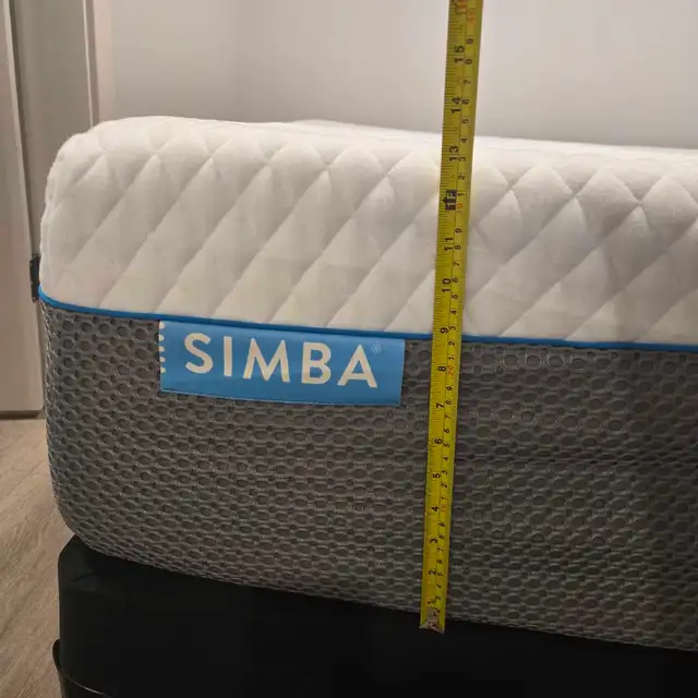 King size bed mattress + base in Beds & Mattresses in Calgary - Image 7