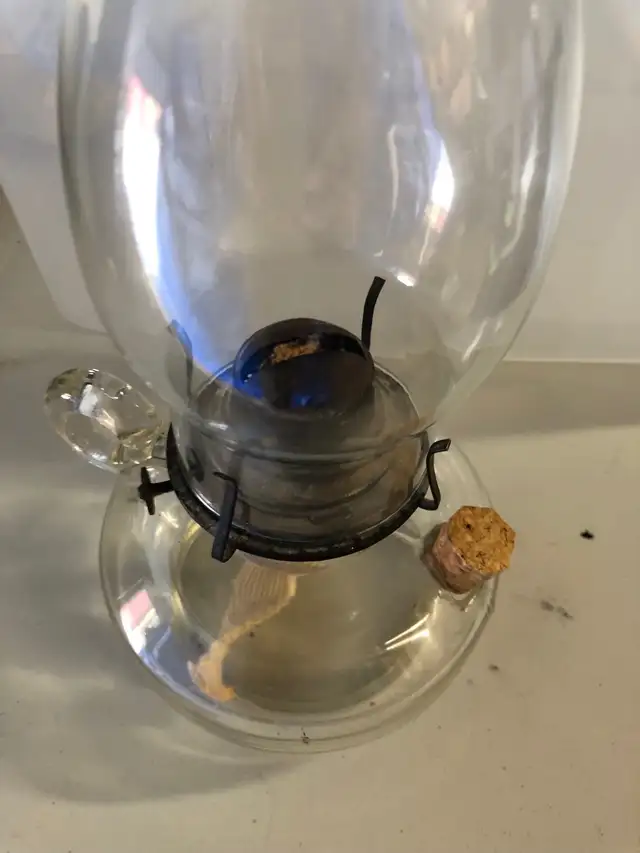 Vintage Oil Lamp with fuel in Other in City of Toronto - Image 3