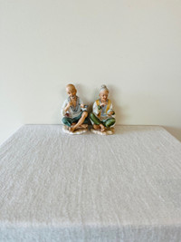 ASIAN FIGURINES MAN AND WOMAN SITTING MADE IN JAPAN
