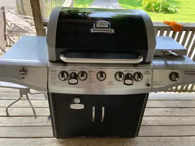 Used Brinkmann BBQ. All the bells and whistles. Still works good.
