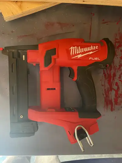 Milwaukee tools, View more