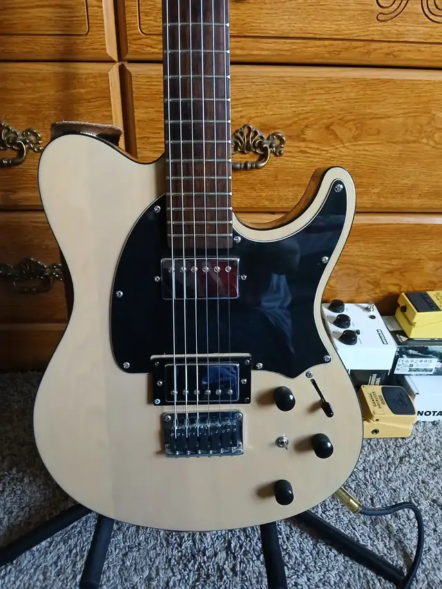 Peavey Generation EXP FS/FT in Guitars in City of Toronto - Image 4
