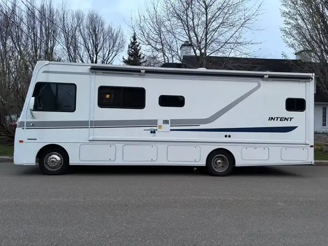 VR winnebago intent 29L 2019 in RVs & Motorhomes in Québec City - Image 5