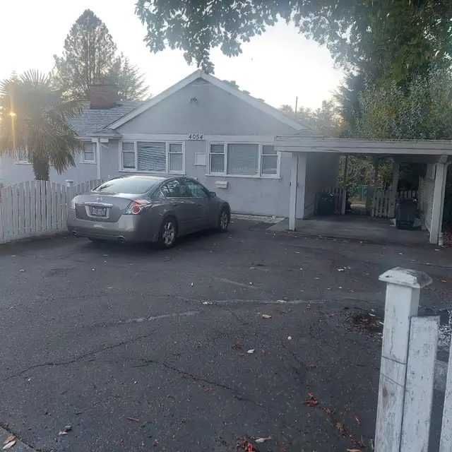 Home to be moved: 3 bedroom, 2 Bathroom, 1500 sqft  (Gordonhead)