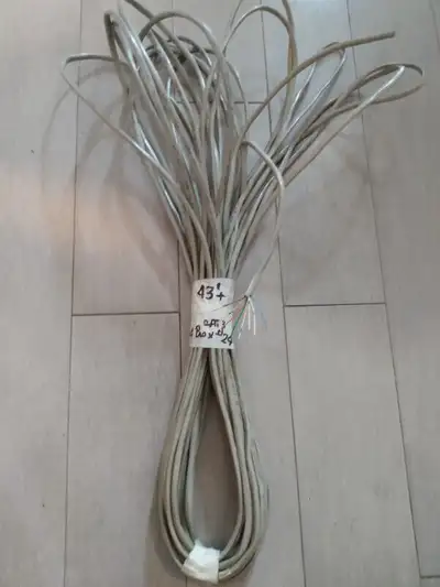 Câble 4 Pairs x 24 awg Cuivre solide CAT3 PVC Gris 24',43', View more