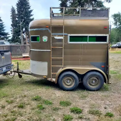 1979 Roadrunner Trailer It's been painted inside with Rustoleam paint, new lights and rewired. It's...