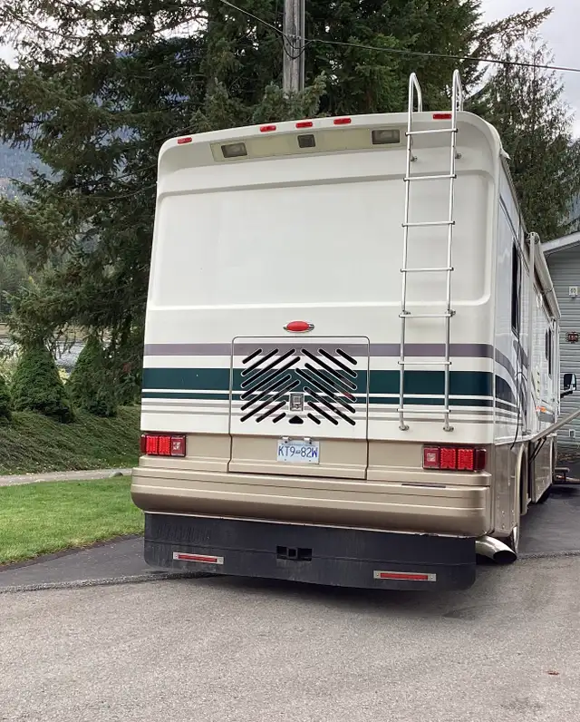1999 NEWMAR DUTCH STAR in RVs & Motorhomes in Nelson - Image 4