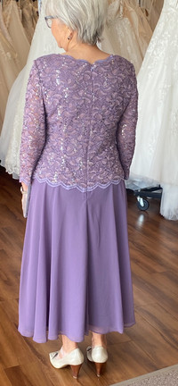 Beautiful mother-of-the bride/formal/grad/wedding guest dress