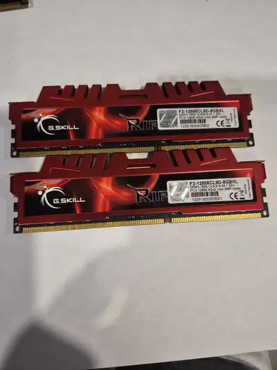 G.SKILL F3-12800CL9D-8GBXL, View more