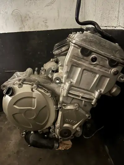 Selling a used 2014 BMW S1000rr ThisHi I’m selling my 2014 S1000rr Motor Runs but cylinder 3 has no...