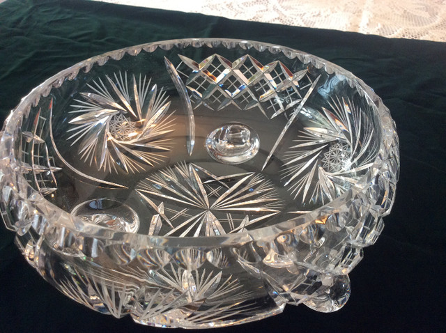 Vase Crystal véritable dans Art et objets de collection  à Longueuil/Rive Sud