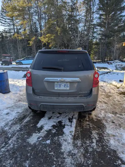 Selling my 2012 chevy equinox it has been well taken care of only one owner befor me always well mai...
