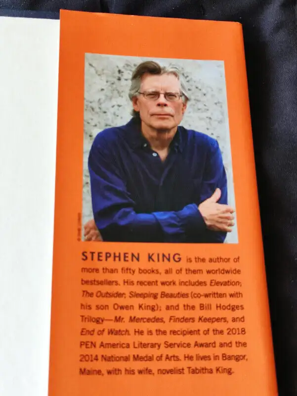 The Institute by Stephen King -- First Edition hardcover in Fiction in City of Toronto - Image 8