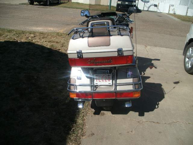 HONDA GOLDWING ASPENCADE in Touring in Medicine Hat - Image 3