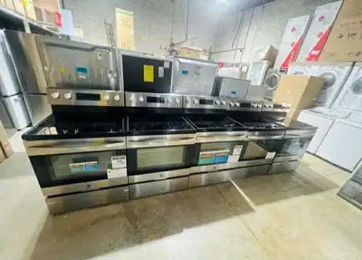 Stainless Steel Perfection!  Kenmore Stove - Barely Used, View more