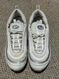  Nike Air Max 97 Holographic Irideacent  white runners