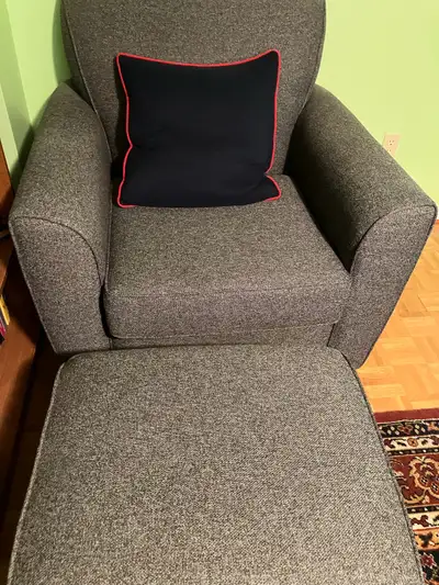 Firm Arm Chair w Ottoman w blue pillow, View more