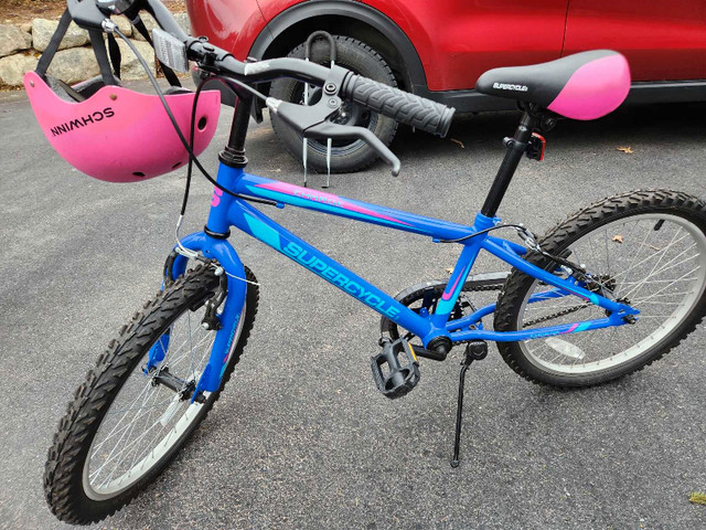 18 inch Girls Bike in Kids in Bedford - Image 4