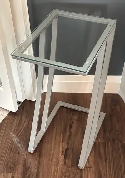 Hello, selling my glass / silver (grey) side table. Monarch Specialties I 3090 Accent Table, End, Si...