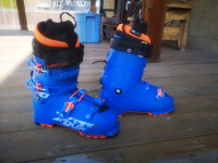 lange xt3 pro tour ski boots