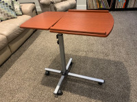 Adjustable laptop stand