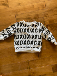EXCELLENT CONDITION 12-18 MONTHS BABY TODDLER ‘XO’ SWEATER