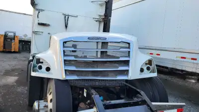 2018-2025 freightliner cascadia hood for sale $2500, View more
