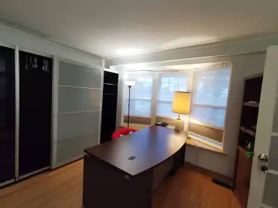 Private Furnished bedroom 401/404 Sheppard/Pharmacy/Finch Aug 1