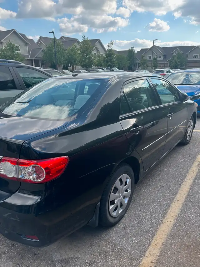 2013 Toyota Corolla 80.600 km in Cars & Trucks in Kitchener / Waterloo - Image 8